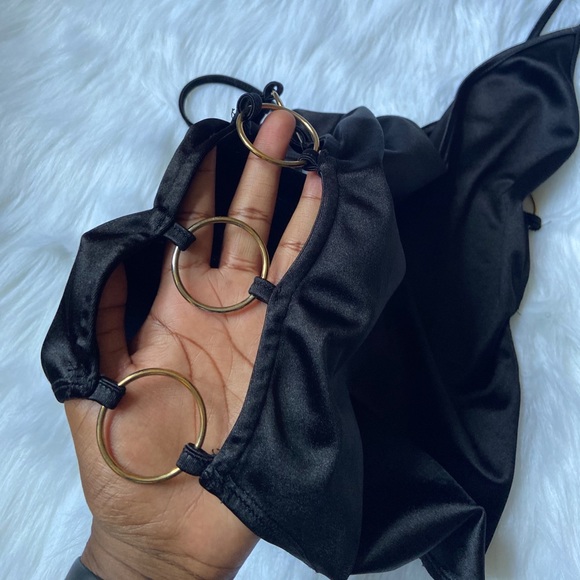 Forever 21 || Satin Bodysuit - Picture 4 of 5